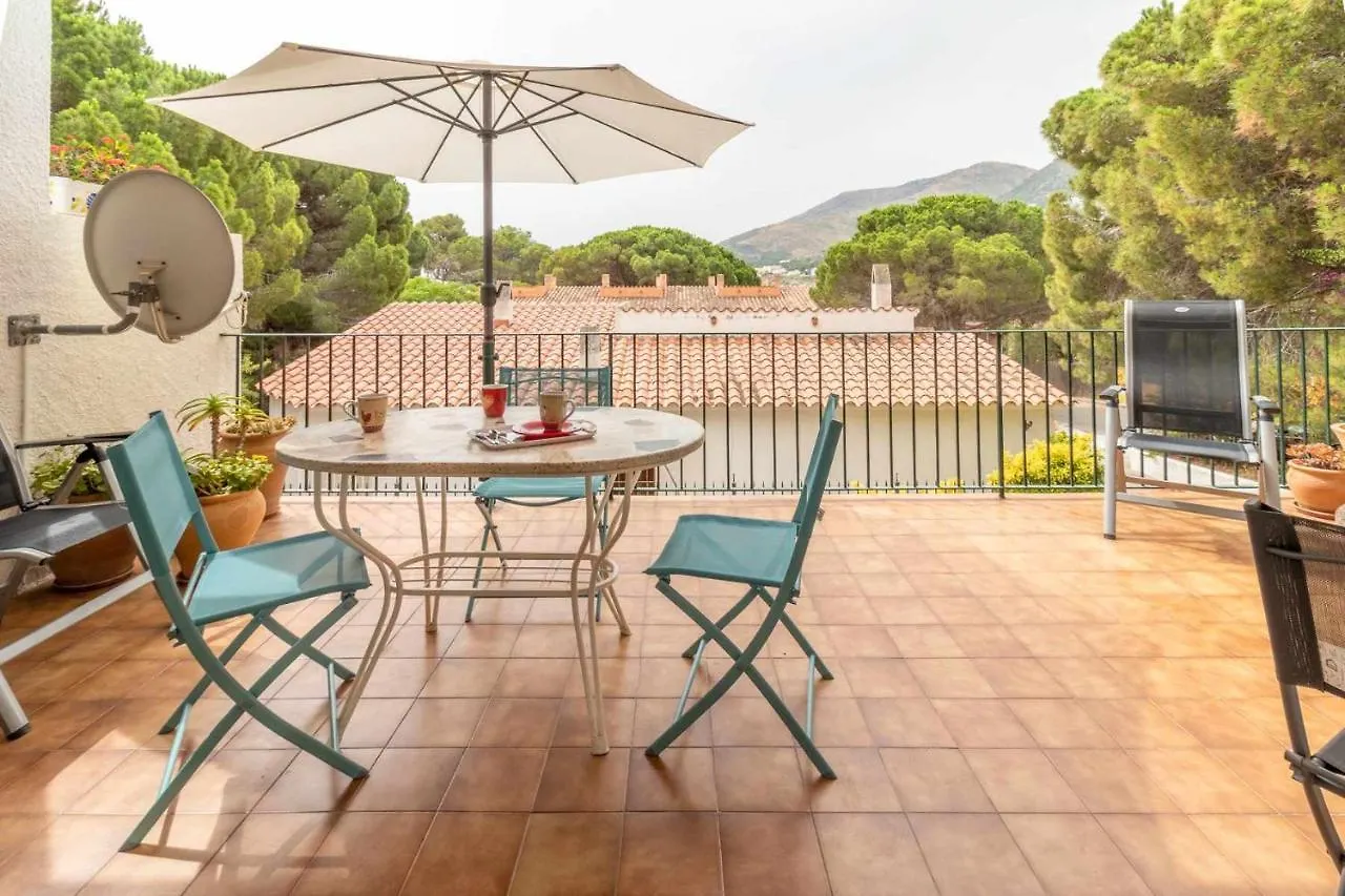 Carboneras 59 Bonito Apartamento Con Terraza Llança 0*,  Spanien