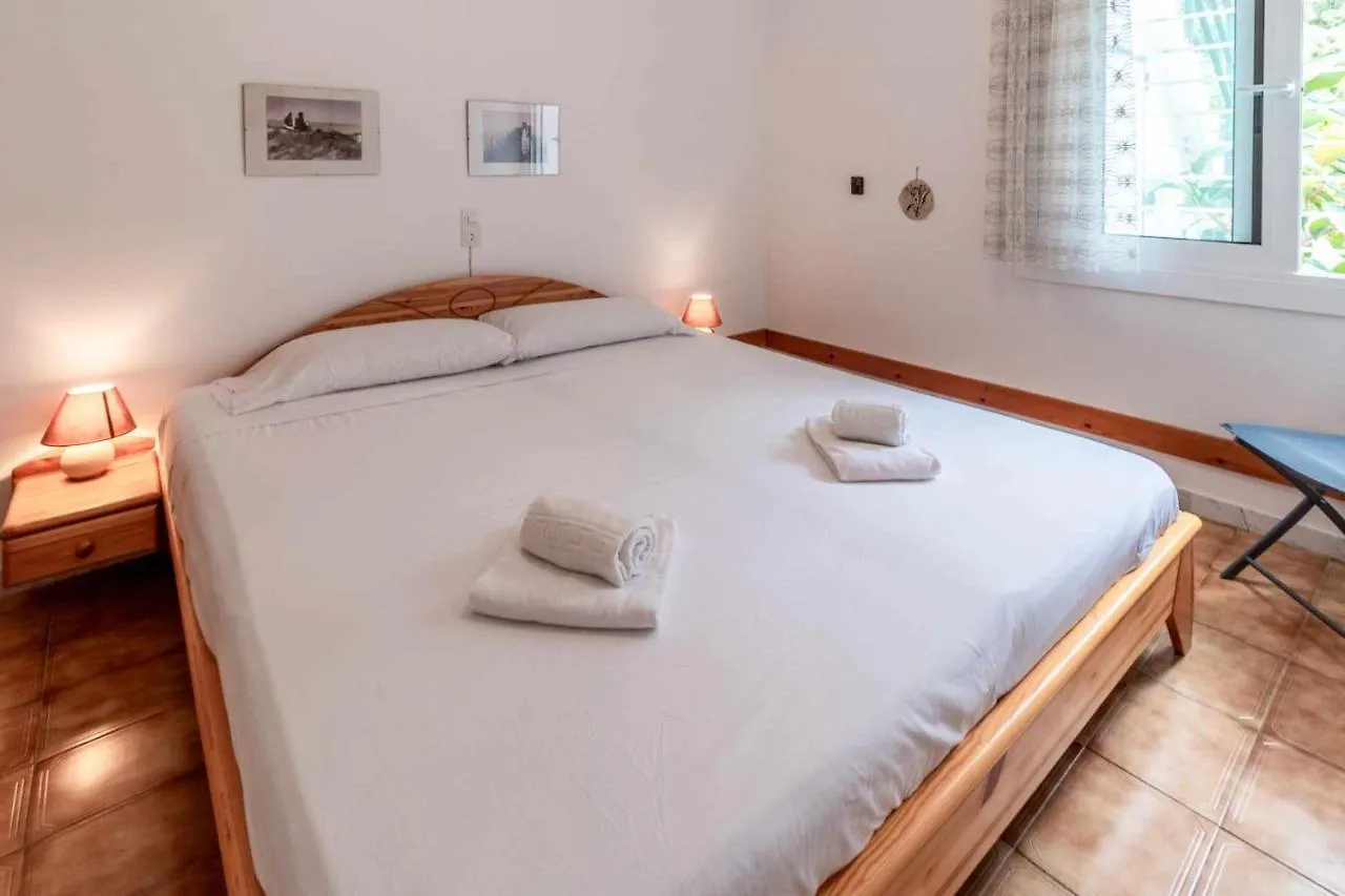 Carboneras 59 Bonito Apartamento Con Terraza Llanca